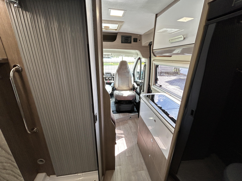 Chausson V Automaat/2019/Airco/Euro6  foto: 8
