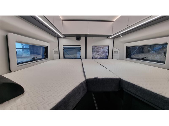 Adria Twin Supreme 640 SLB photo : 8