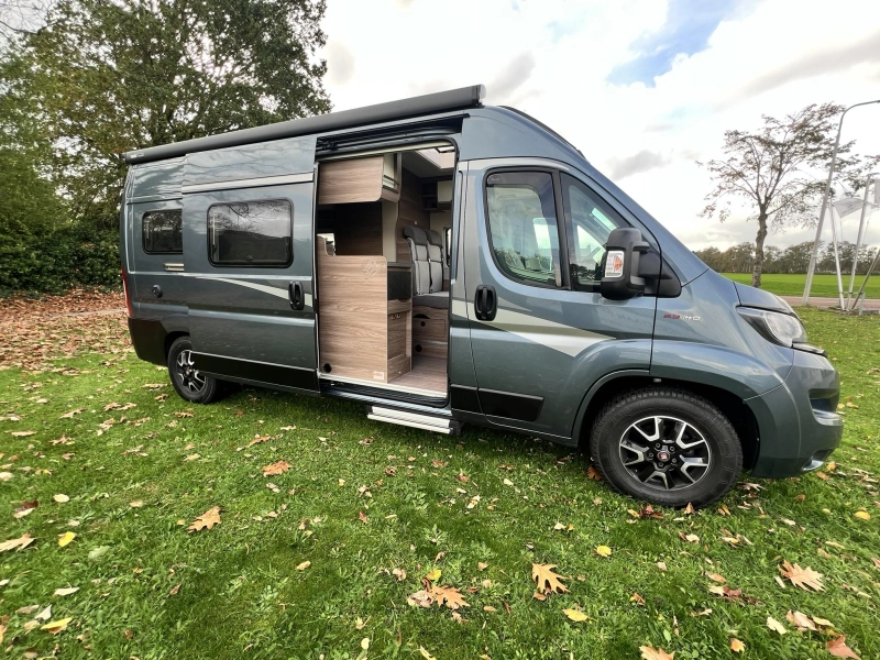 Knaus Van I 5,99 meter 9T automaat  foto: 9
