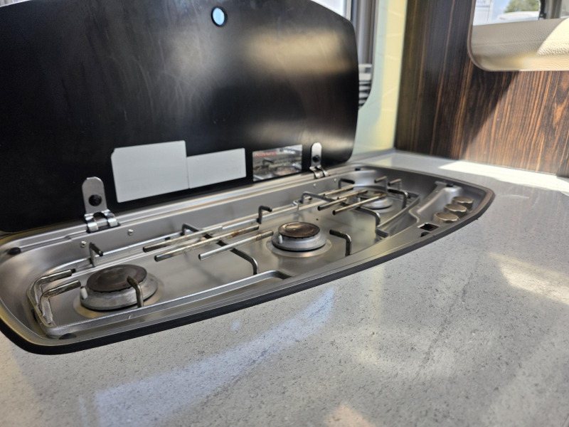 B&uuml;rstner Elegance 695 G Queensbed VOLLST&Auml;NDIG 2017 Foto: 10