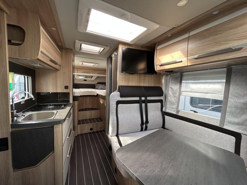 Knaus Sky TI 650 MEG Ex-alquiler foto: 9