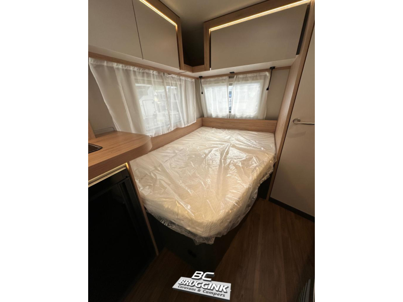 Knaus Sport 450 FU NIEUW!  foto: 9