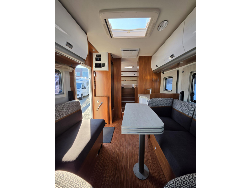 Laika Kosmo Emblema 509 LE Vol opties + levelsysteem  foto: 4