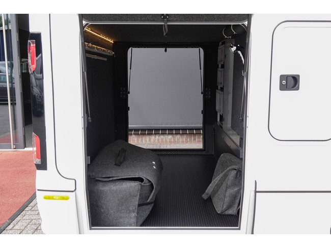 NIESMANN BISCHOFF iSmove 7.3 F 180 CV Autom&aacute;tico | Aire acondicionado de techo | Bater&iacute;a de litio. Calefacci&oacute;n de asientos foto: 22