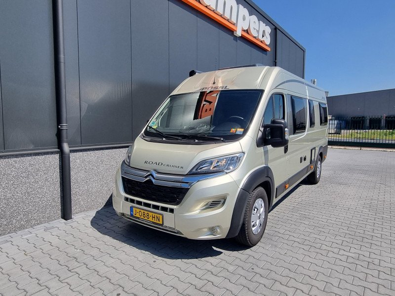 P&ouml;ssl Roadcruiser 640 Top condition, low mileage photo: 6