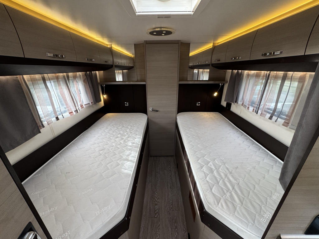 Hobby  Optima de Luxe T70 E foto: 15