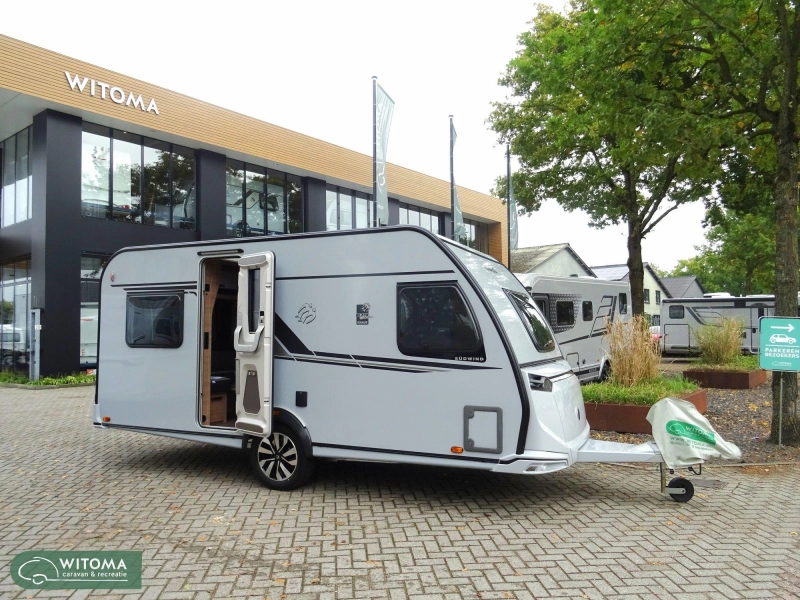 Knaus Sudwind Black Selection 450 FU Witoma 50 jaar aanbieding  foto: 15
