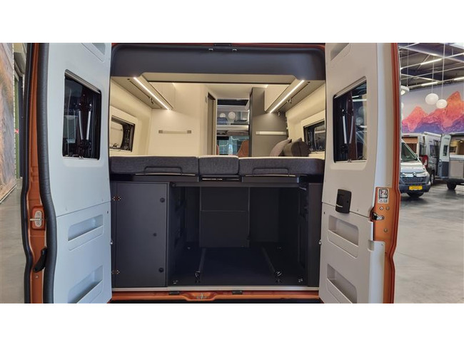 Adria Twin Supreme 640 SLB foto: 9