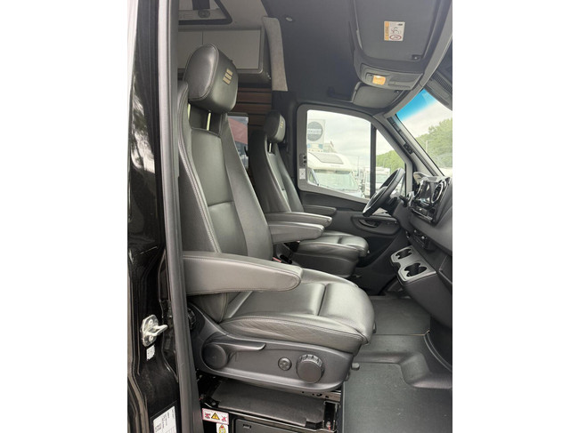Hymer Grand Canyon 4X4 190PK Leer Hefdak Delta Facelift foto: 6