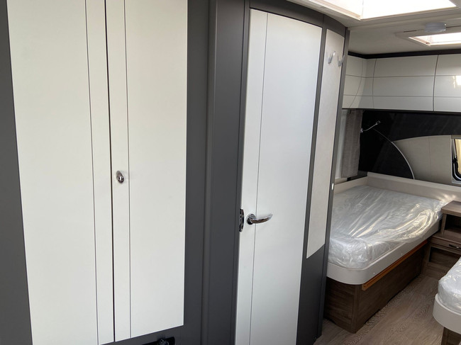 Hobby Excellent Edition 495 UL foto: 12