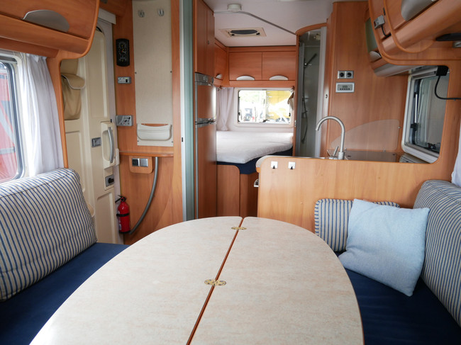 Hymer B654, Autocaravana Integral, Cama Francesa, Cama Abatible!! foto: 10
