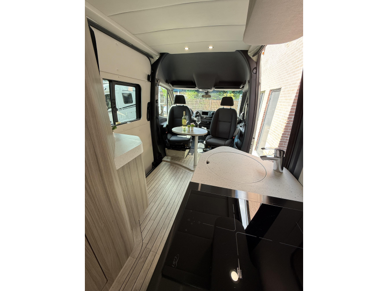 Innova Roadtrip 695 Sprinter 4x4 V6  foto: 13