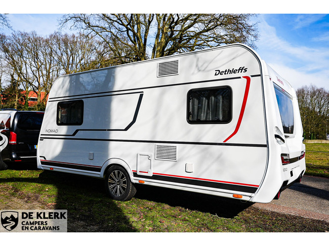 Dethleffs Nomad 460 EL Christmas Special