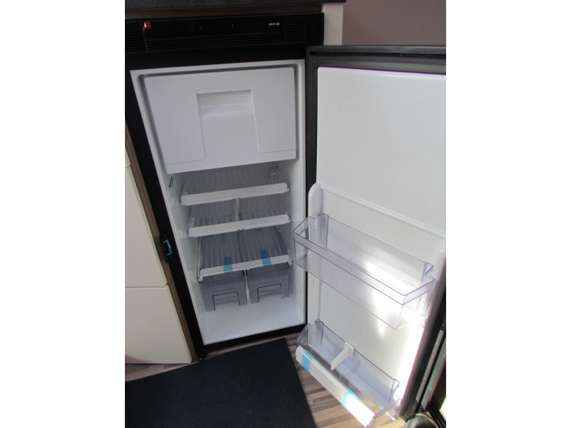Malibu Compact 540 DB, Transverse bed photo: 4