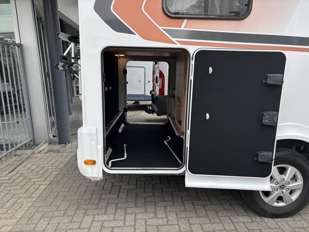 Weinsberg CaraCompact Pepper AUTOM&Aacute;TICO CAMAS INDIVIDUALES MERCEDES foto: 22
