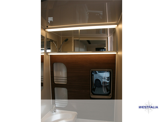 Westfalia Sven Hedin 600D Premium 163 PS Aut. inkl. Dachklimaanlage | Lithium | Solarpanel | Foto: 17