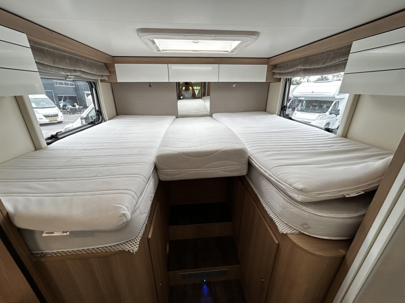CI Magis 84 XT Enkele-bedden/Hefbed/2016  foto: 9