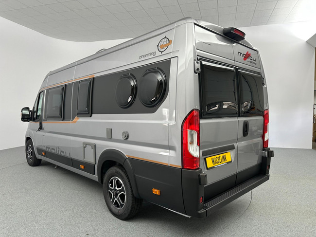 Malibu Van First Class - Two Rooms 640 LE RB Charming GT Skyview foto: 3