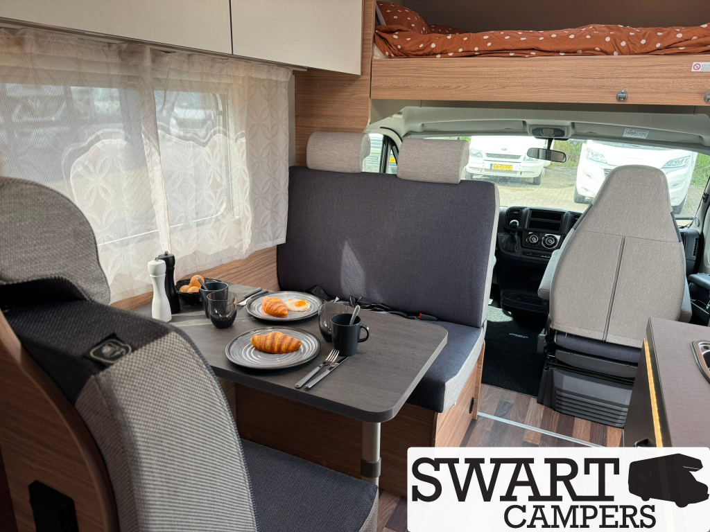 Weinsberg CaraHome 600 DKG, Automaat 6 personen Stapelbed Alkoof  foto: 11