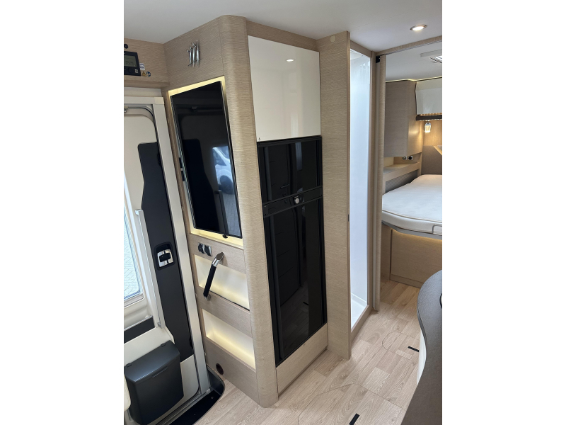 Rapido M 96 4.500 kg, Levelsysteem  foto: 15