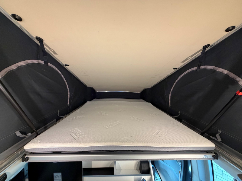 Westfalia Nugget Plus Trail 150PK BOMVOL  foto: 16