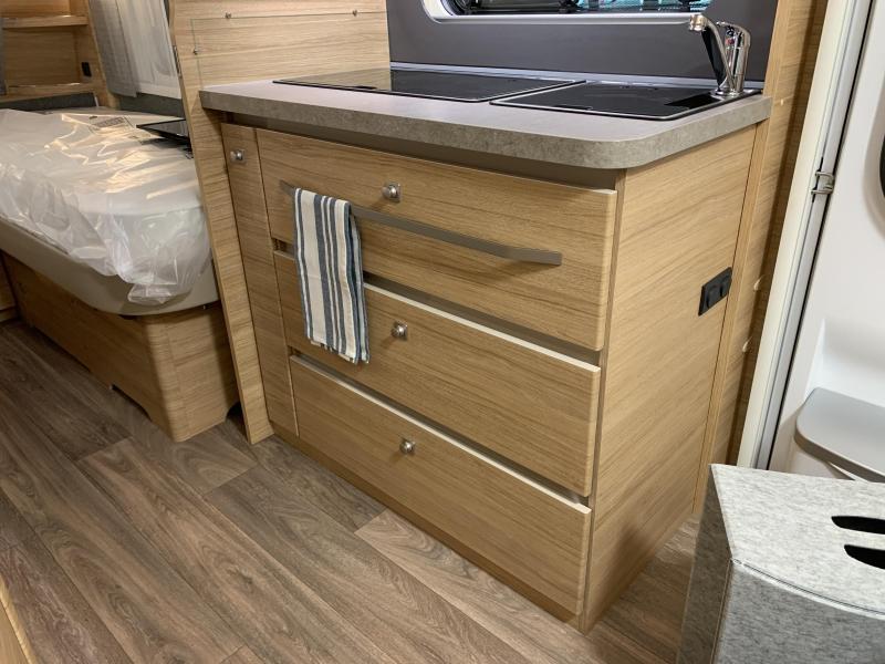 Fendt Bianco Activ 465 SGE 2025/Bedverbr./Combi 4E  foto: 6