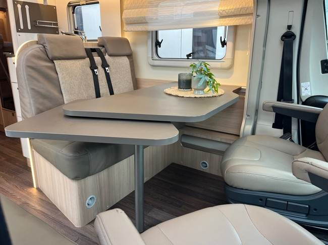 Bürstner Lyseo T 728g Aut. Dakairco Enkele Bedden Airco Cruise BearLock Fietsendr. foto: 22