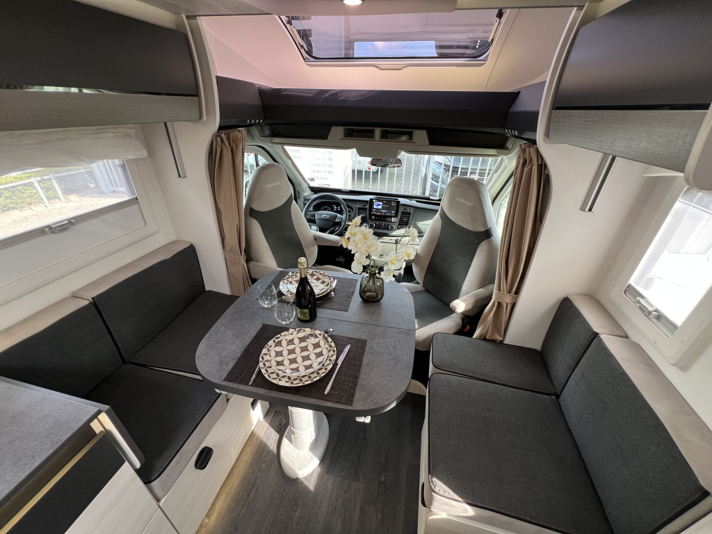Challenger Graphite 337 GA ENKELE BEDDEN+HEFBED+FACE TO FACE foto: 1