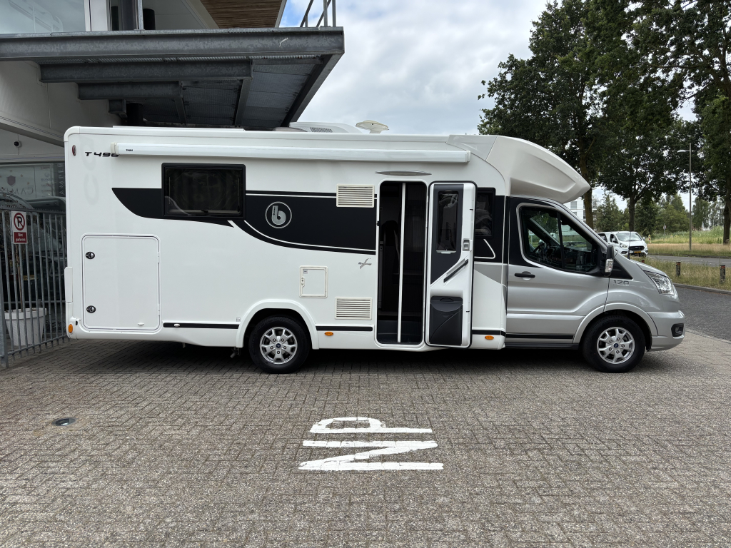 Benimar Tessoro T 496 AUTOM&Aacute;TICA CAMA QUEEN+CAMA ABATIBLE AIRE ACONDICIONADO DE TECHO foto: 11