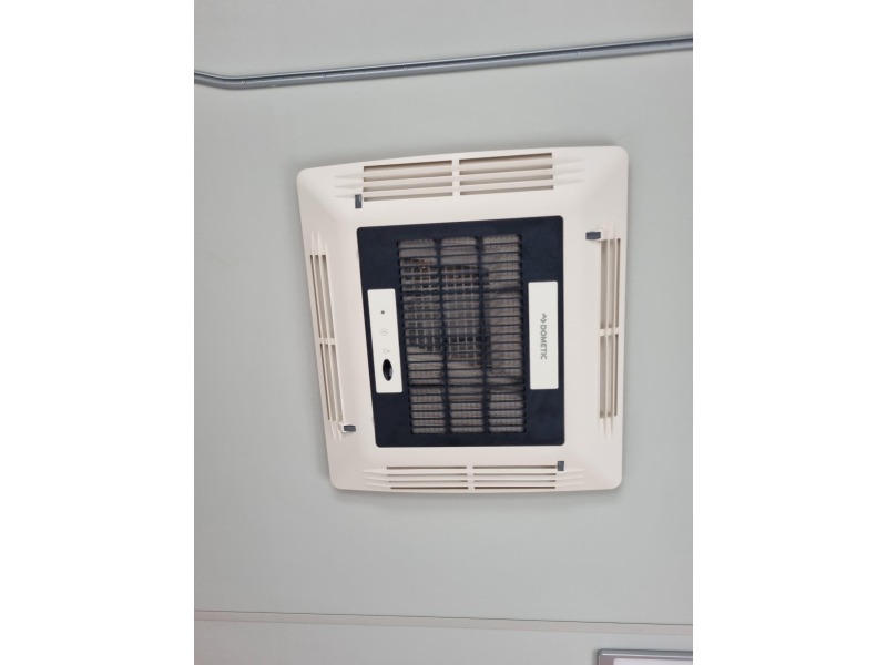 Knaus Sport 500 KD - Stapelbed - Airco  foto: 19