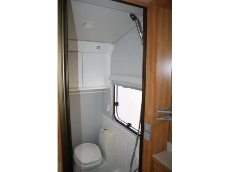 Knaus Azur 400 TS  foto: 5