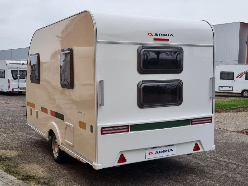 Adria Aviva Lite 360 DK Foto: 4