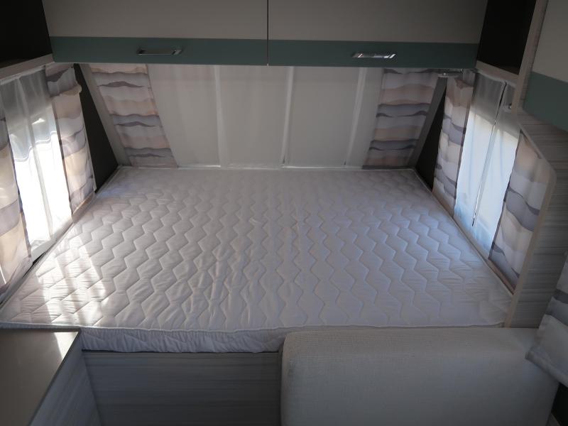 Dethleffs C'Joy 420 QSH MET VENTURA VOORTENT  foto: 14