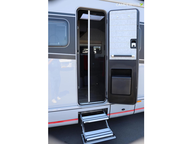 Niesmann+Bischoff iSmove 6.9E Clou Line 160pk Automaat | 7 meter | Unieke kleurstelling | Sonos | Zonnepanelen | Omvormer | Hefbed | foto: 4