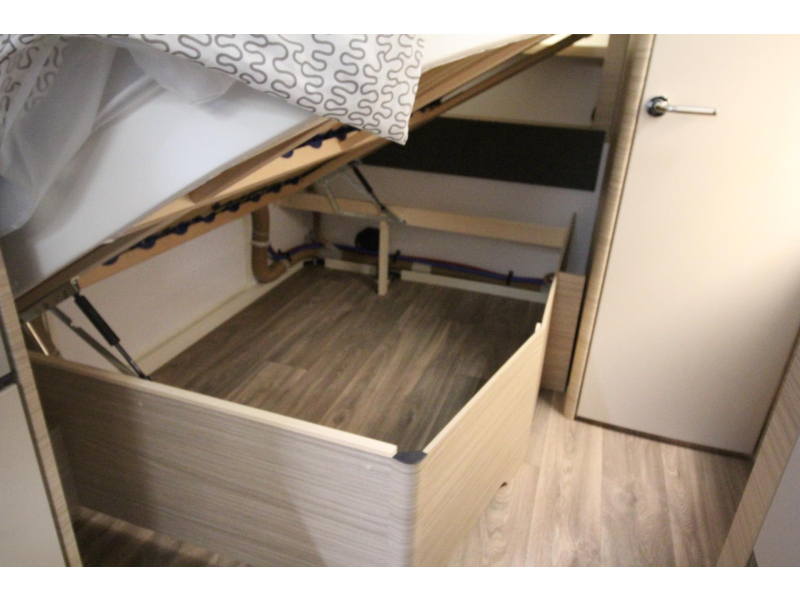 Fendt Bianco Selection 465 SFB Model 2026  foto: 17