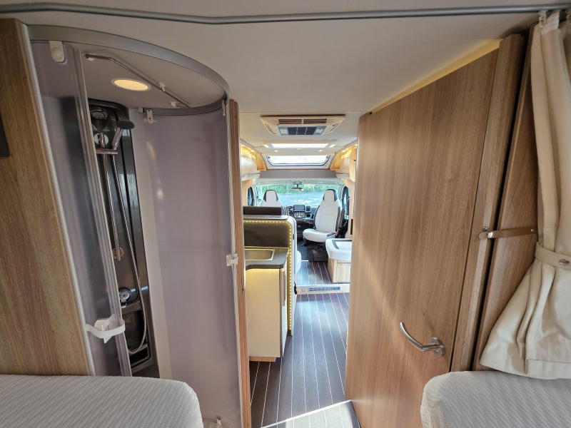 Knaus Sky TI 700 MEG Platinum Selection Foto: 16