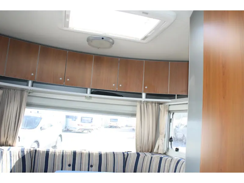 Kip Hy Line 53 TEB  foto: 6