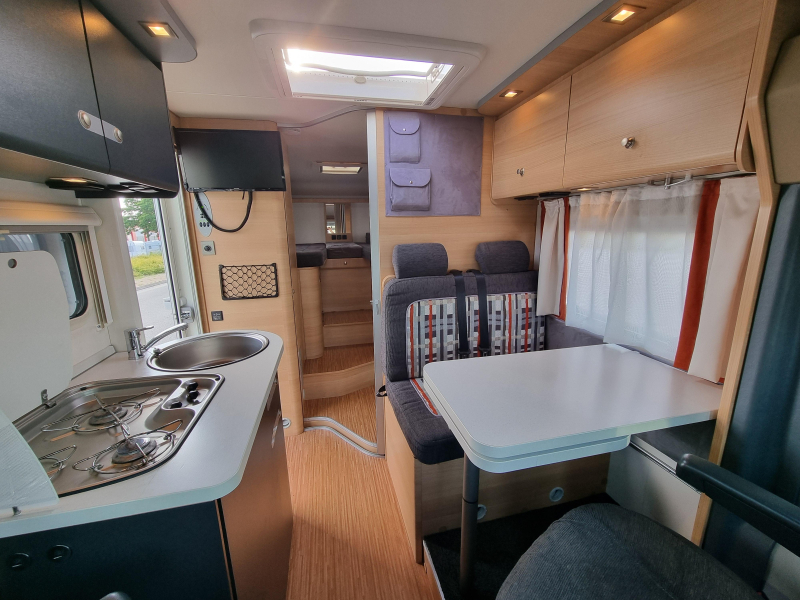 Weinsberg Imperiale 601 ME Foto: 10