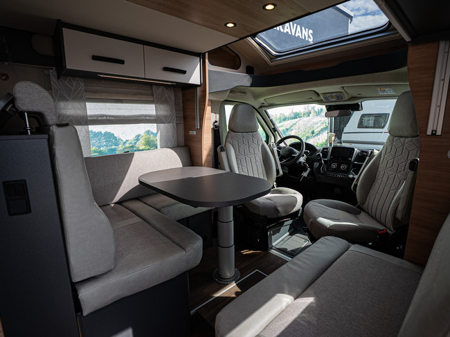 Knaus Live Wave 650 MG Platinum Sele Foto: 9