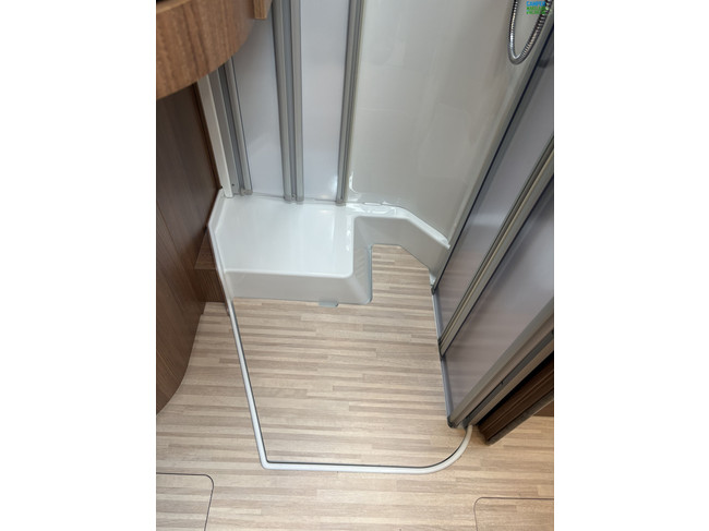 Carthago C-Compactline I 144LE Foto: 23