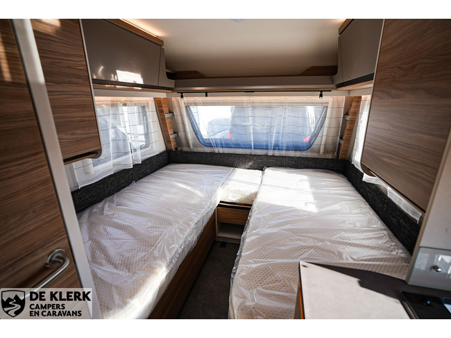 Dethleffs Nomad 460 EL Christmas Special foto: 11