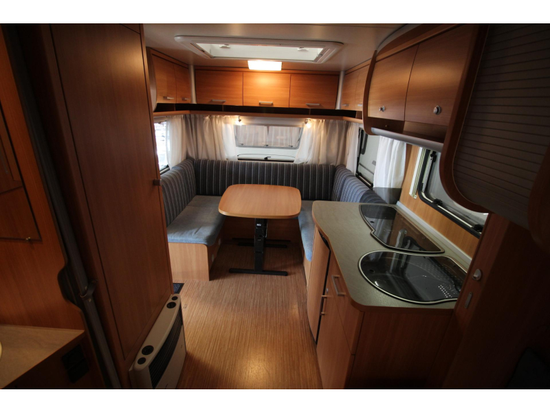 Knaus Sport 450 FU Asiento redondo, Avance, foto: 9