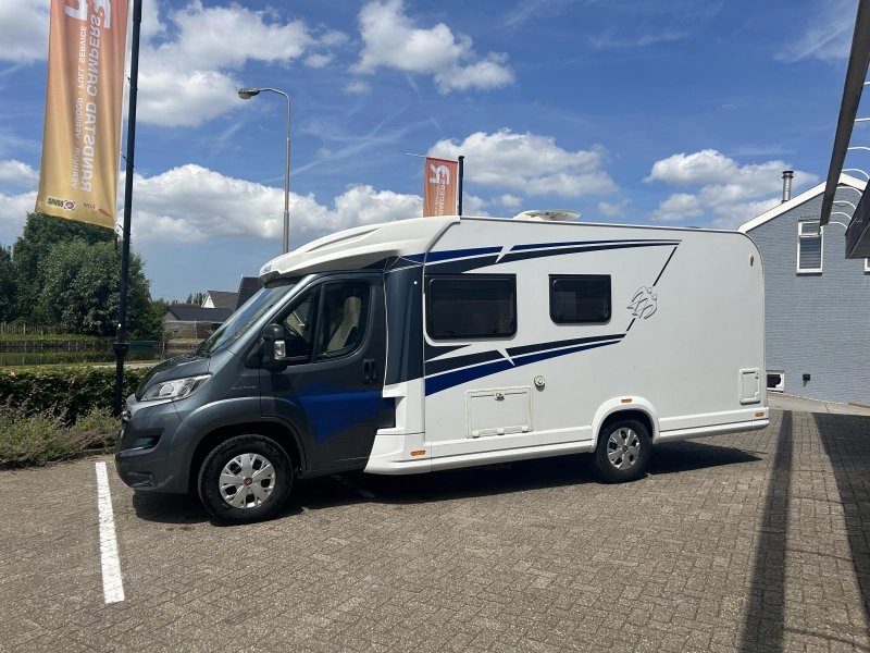 Knaus Live TI 650 MF Frans bed | Automaat  foto: 20