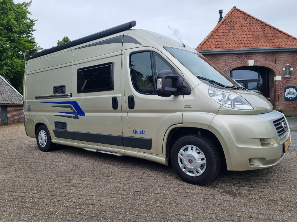 Bürstner Ixeo Time IT 734 30 Years Edition | 2.3 Multijet 130hp | Queen bed | Lifting bed | Bicycle carrier | Solar panel | Roof air conditioning | Awning |