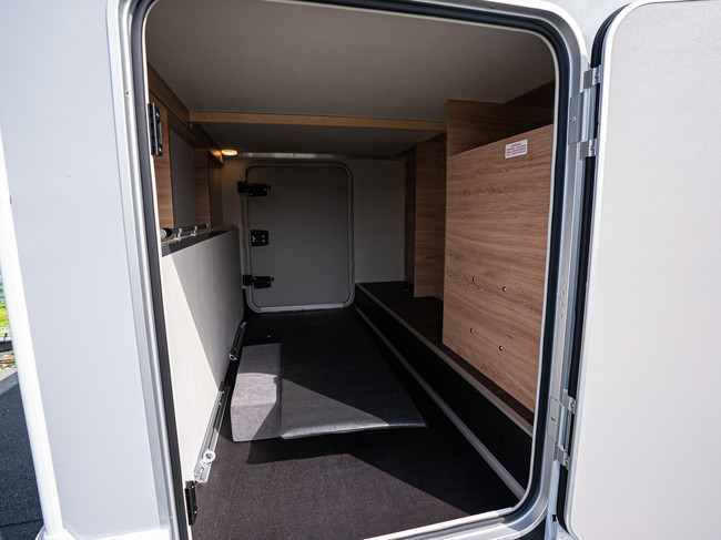 Knaus Live Wave 650 MG Platinum Sele Foto: 6