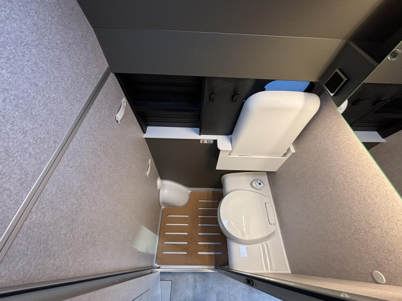Hymer Grand Canyon S Crossover 4x4 offroad photo: 20