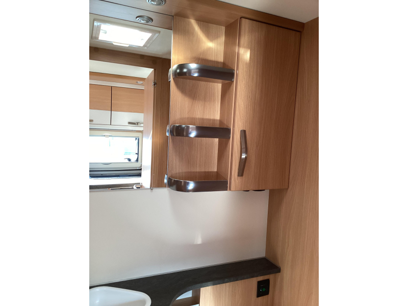 Knaus Sudwind Silver Selection 420 QD Mover/voortent  foto: 16