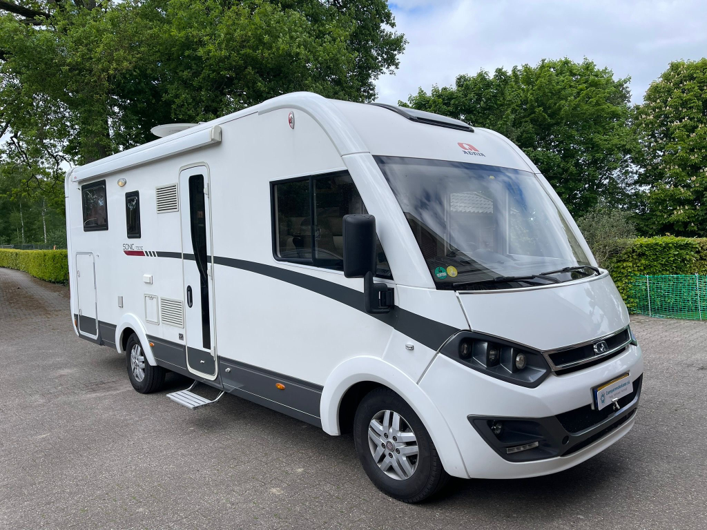 ADRIA SONIC I 700 SC