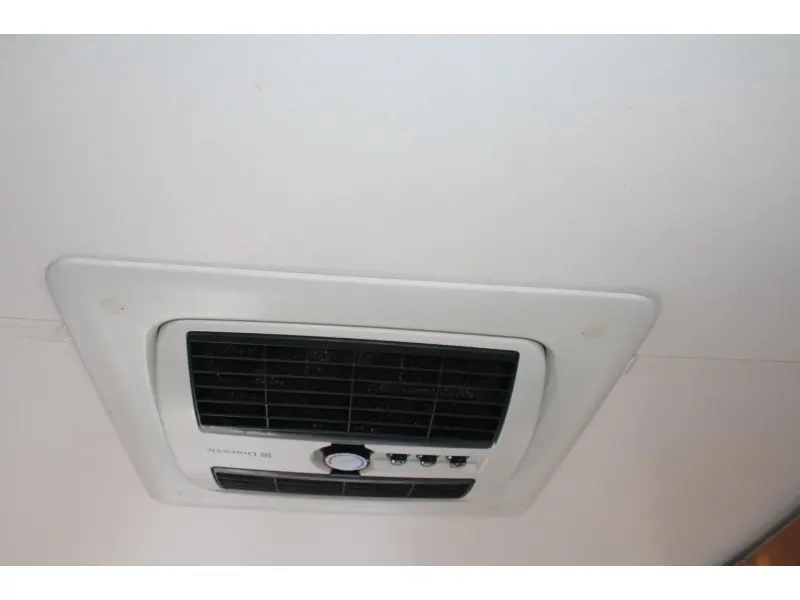 Kip Hy Line 53 TEB  foto: 5