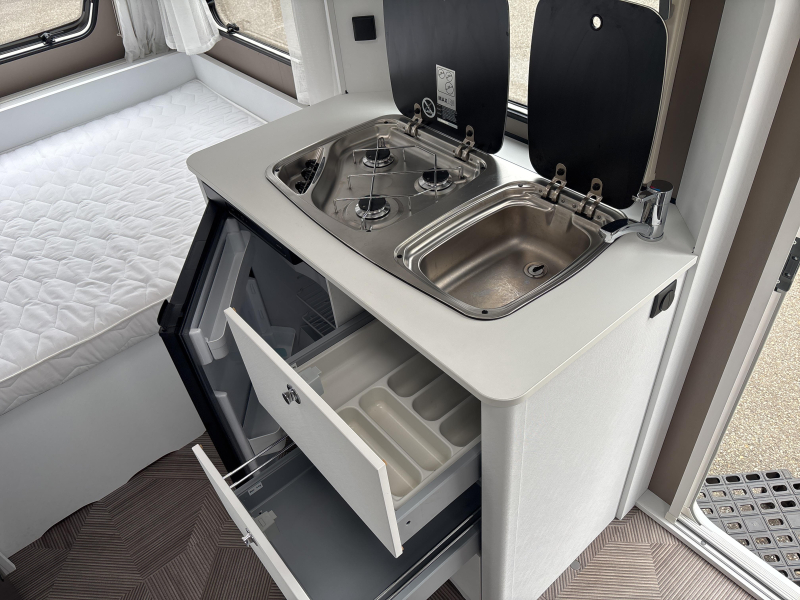 Dethleffs C'Go 415 QL NIEUWSTAAT EN NIEUWE TENT  foto: 11